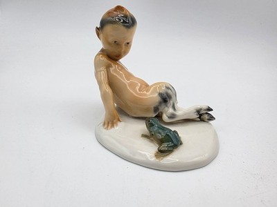 Goebel Faun mit Frosch Porzellan Figur signiert Gustafsson 1920´s Top Zustand
