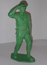 2019 Toysmith Epic Army Man Figure 14" Tall Toy Soldier Green Plastic #7909