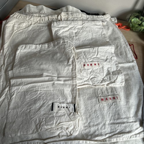 Staubbeutel Gucci, Stella McCartney, Jimmy Choo und viele weitere Beutel Sortiment 31 - Bild 10 von 24
