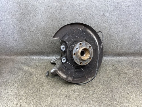 Achsschenkel hinten rechts Radlager 224Tkm BMW F11 5er 530D 11.1949.158