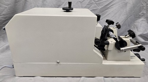 Bright 5040 Wax/Cryostat Self Lubercating Microtome - Picture 8 of 11