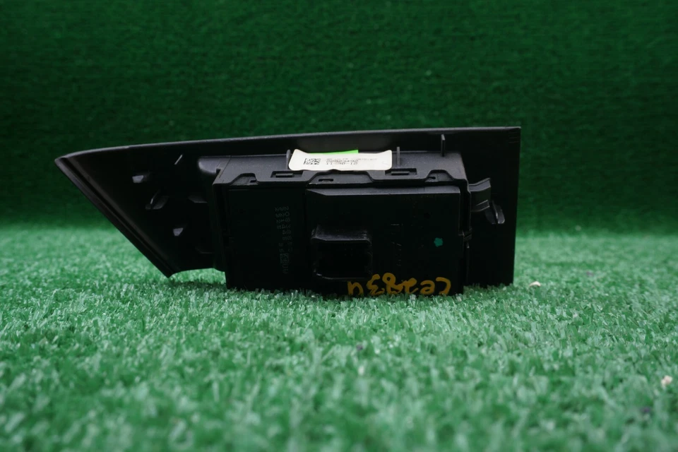 2011 2012 2013 2014 CHEVROLET VOLT LEFT DRIVER SIDE Window Switch OEM - Image 3 of 4