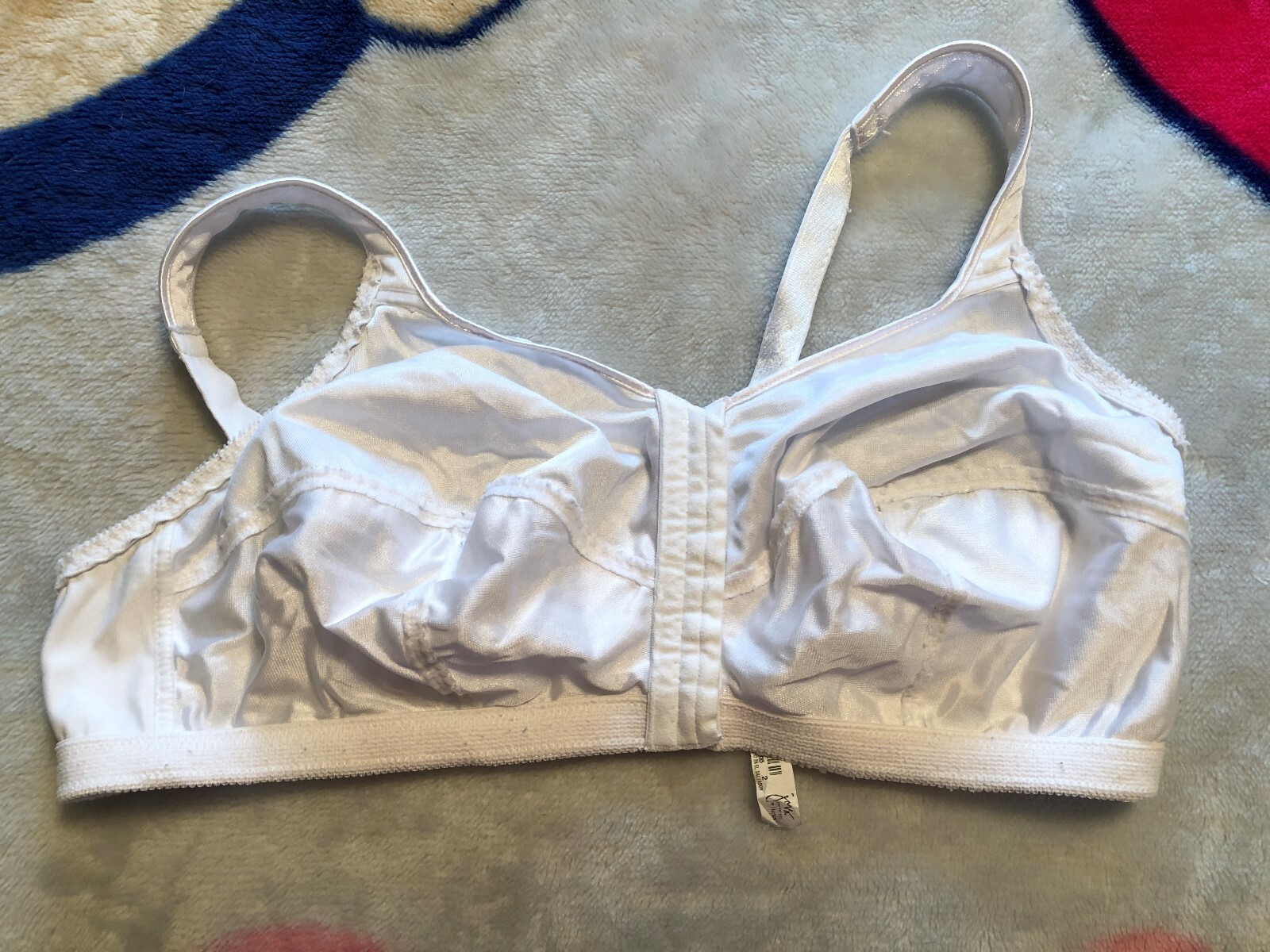 JMS Just My Size 48D Front Close White 48 D Unlined 1107 Wire Free