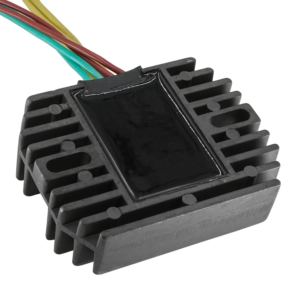 Regulador Rectificador Vespa GTS 250 GTS250 2005 2006 2007 Foto 3 de 4