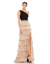 New Slight Flaw Mac Duggal Ieena Mixed-Media Tiered A-Line Gown Size 8