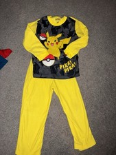 4/5T Pikachu Pajama Set