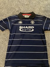 Original Umbro Manchester United 1999/2000 Away Football Shirt 116-122cm 