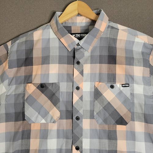 Zoo York Unbreakable Mens Size XL Check Short Sleeve Button Up Shirt Preppy Logo - Picture 7 of 15