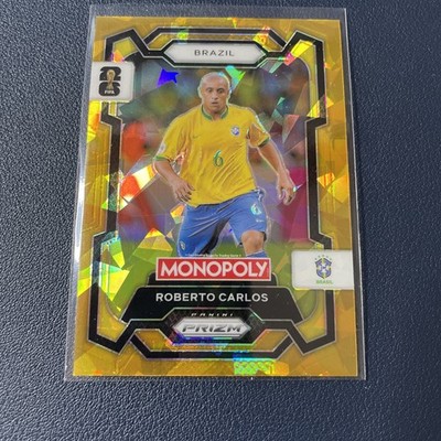 2026 Prizm Monopoly FIFA World Cup #17 Roberto Carlos Gold Cracked