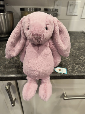ぬいぐるみ  Medium Bashful Tulip Pink Bunny Personalized Bashful Tulip Bunny Medium - Official Jellycat