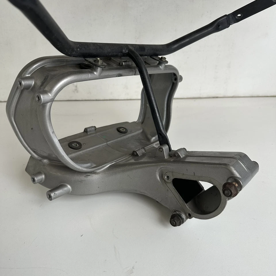 Ducati ST4S 2005 Faro delantero lámpara soporte soporte soporte marco de estancia Foto 4 de 4