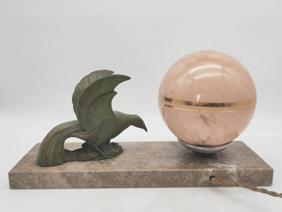 Lampe veilleuse Art Déco oiseau en régule patine verte sur socle marbre - Photo 4/4