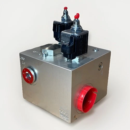 Parker Hydraulic Control Valve Solenoid Block IC-7065 126495 (READ DESCRIPTION)
