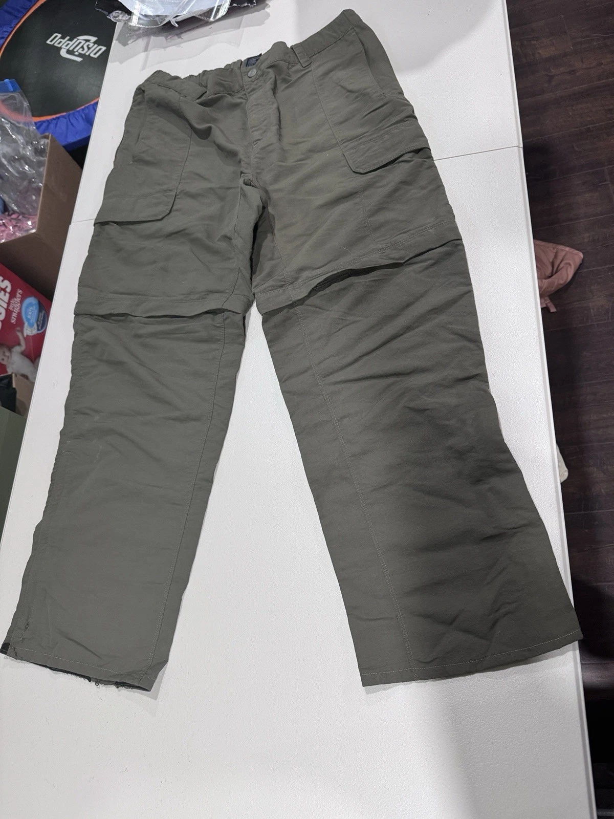 North Face Convertible Pants Mens Large Gray Cargo Zip Off
Opens in a new window or tab