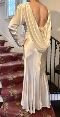 Casadei Cream Old Hollywood 1940s Style Evening Gown Size 6 Glamour Bridal Back