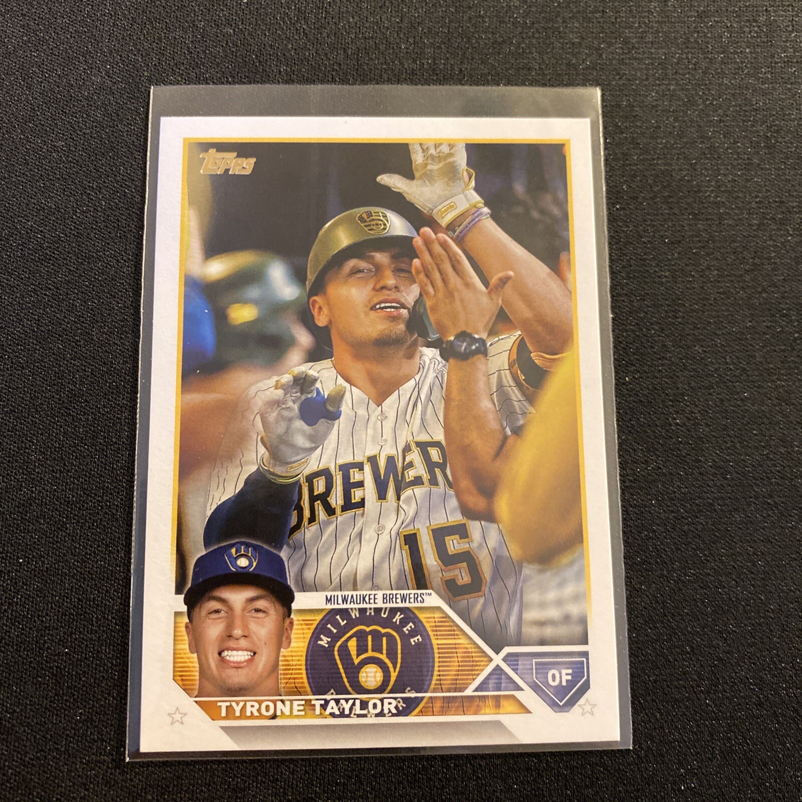 Tyrone Taylor  2023 Topps Series 1 #61 GOLDEN MIRROR Gold Image Variation SSP
