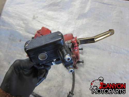 01 02 03 04 05 06 Honda CBR 600 F4i Front Brake Master Cylinder Calipers PARTS - Picture 2 of 5