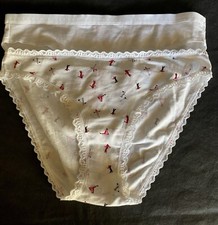 VICTORIA'S SECRET Size M 2pk White Logo Band  Skier Lace-Trim Bikini Panties