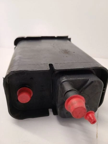 1999-2005 PONTIAC GRAND AM 3.4L Fuel Vapor Charcoal Canister 22730180      Foto 3 de 4