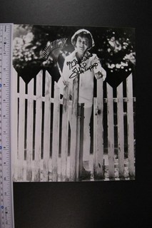 IDA LUPINO (1918 1995) (HITCH HIKER HIG SIERRA ROAD HOUSE) AUTOGRAPH PHOTO