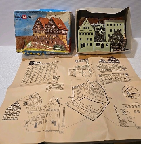 Kit Modelo Kibri Escala N 2 Casas en la Pared Schwabisch #7146 Caja Abierta Completa | Condition: New