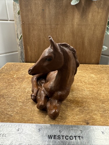 Figurina Vintage Mulino Rosso Mfg Riposo Puledro Cavallo Pecan Shell 1989 Artigianale - Foto 3 di 4