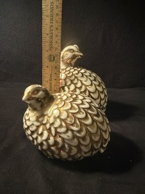 Ceramic Quail Bird Figurine Pair Collectible Gold and White New 3 and 5 inch. 
