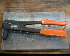 Arrow RH200 Hand Riveter Pop Rivet Gun Metal Black/Orange 3/32-3/16 in
