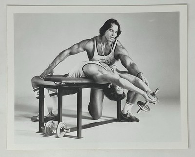 ARNOLD SCHWARZENEGGER 8x10 Black White Publicity Photo Reprint B&W Celebrity
