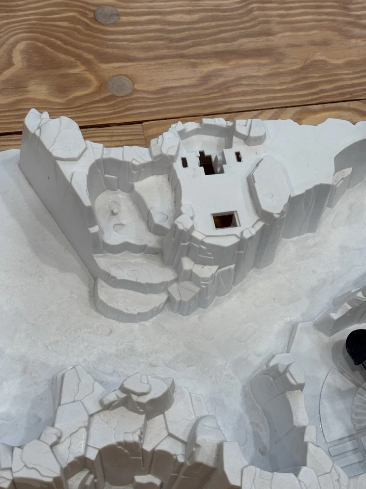 Plataforma Base de Ataque Imperial Star Wars de Colección con Cañón Kenner 1980 ESB Foto 3 de 4