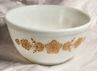 Vintage Pyrex White Butterfly Gold #402 Mixing Bowl 1-1/2 Quart  Corning