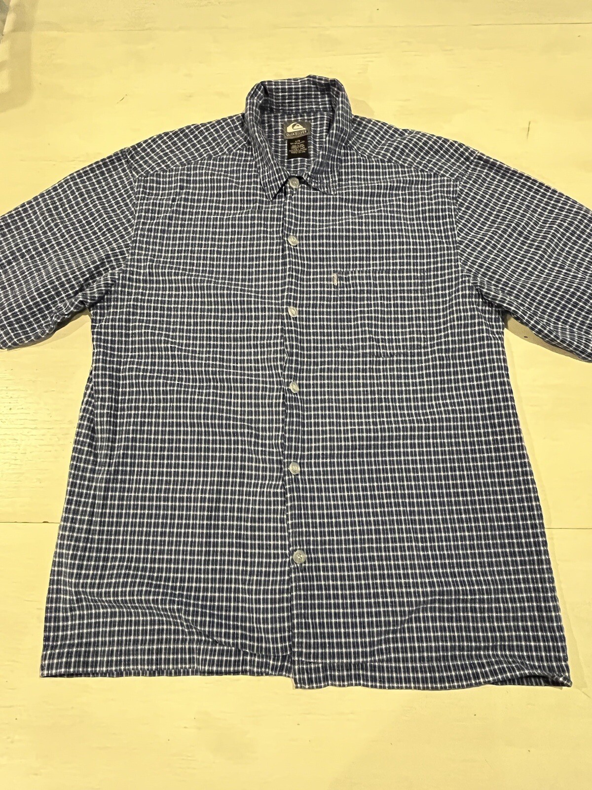 Quicksilver Button Down Men's Size Large Plaid Bl… - image 1