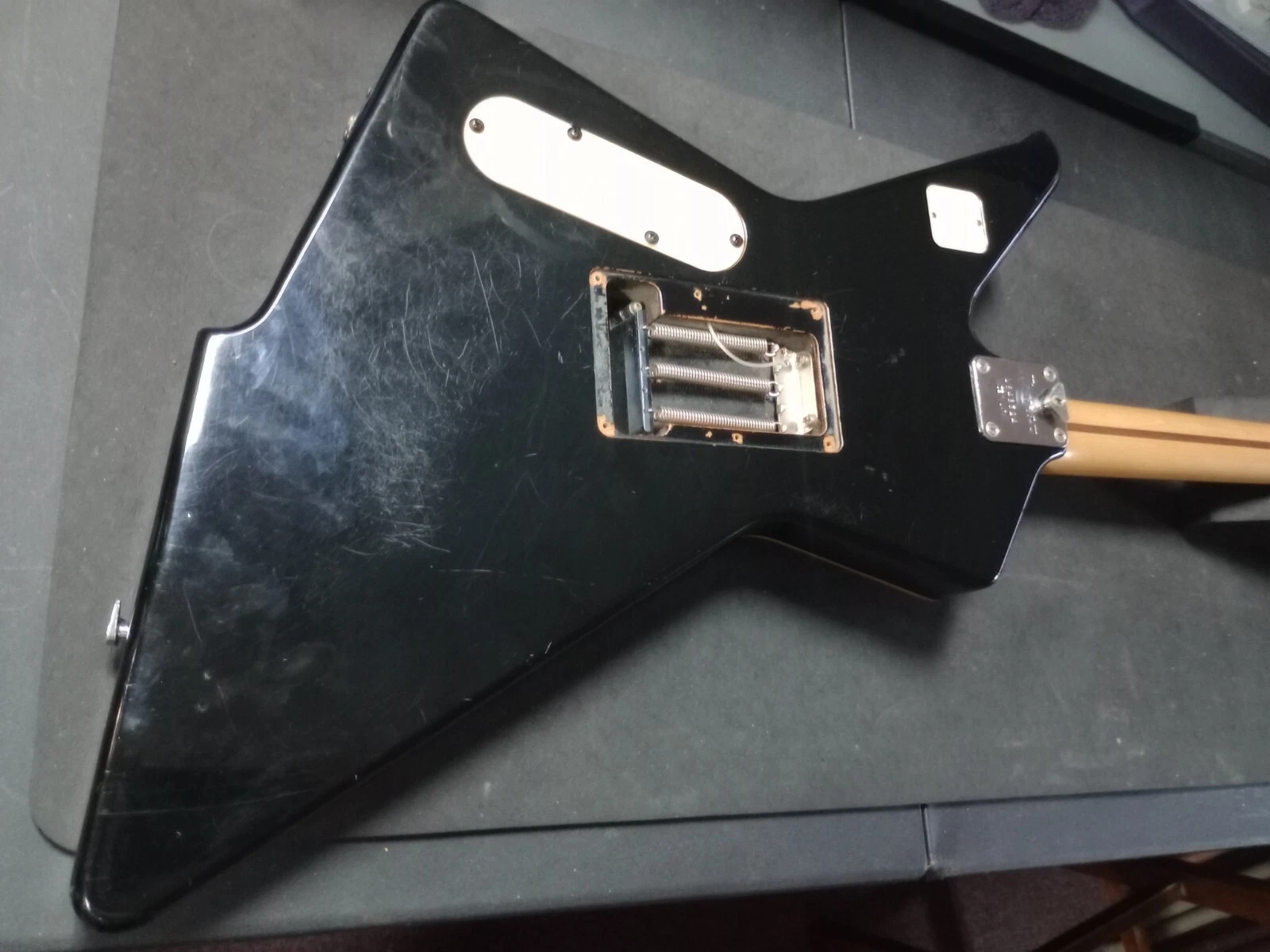 Picture 6 of 24