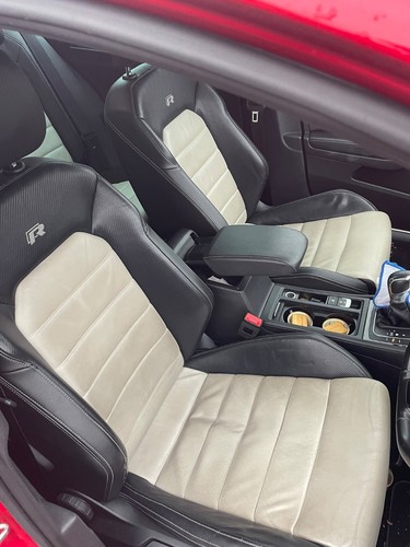 Volkswagen Golf R DSG - Picture 10 of 11