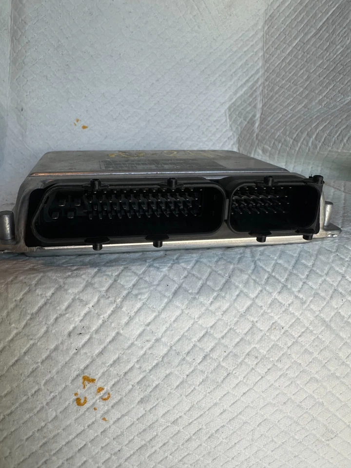 AUDI A6 1999 ordenador cerebro motor control ecu módulo ecm 4D0 907 551 AH (AA 241 Foto 4 de 4