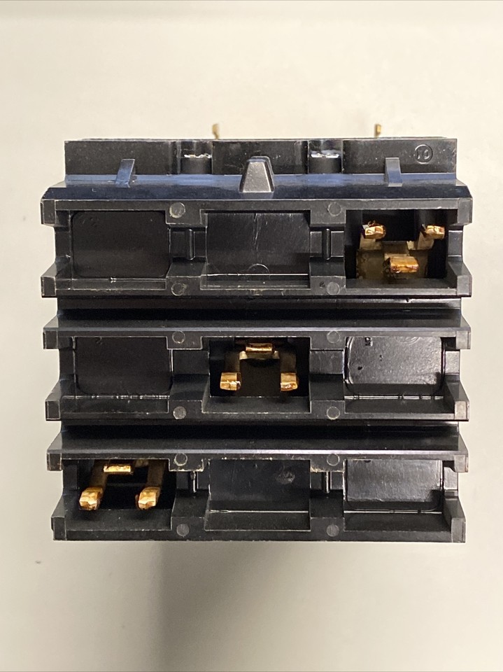 Interruptor Termomagnetico Hdl36070 Squared 70 en Mercado Libre México Interruptor Termomagnetico Hdl36070 Squared 70 en Mercado Libre México