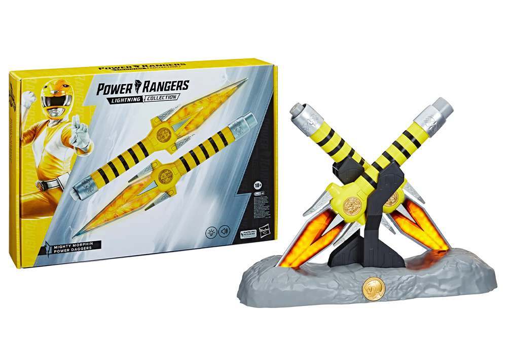 Power Rangers Yellow Rangers Power Daggers Replica Hasbro