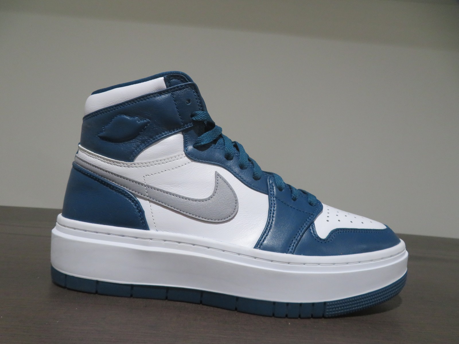 Nike Air Jordan 1 Elevate High Sky J French Blue Womens Sneakers DN3253-401