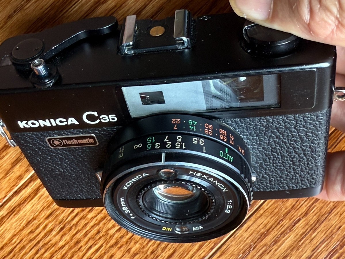 KONICA　C35 flash matic　38mm F2.8　NO335 s-l400.jpg