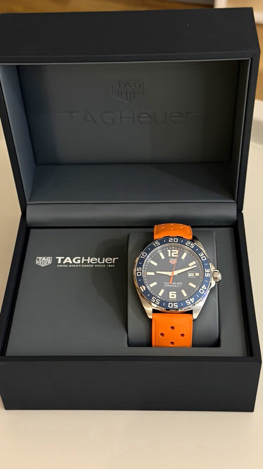 TAG Heuer Formula 1 Quartz Date Blue Dial Orange Rubber Strap