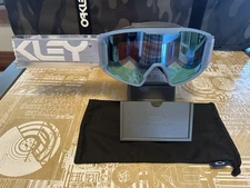 Oakley Snow Goggles Line Miner M Stonewash w/ PRIZM Sapphire Iridium Lens