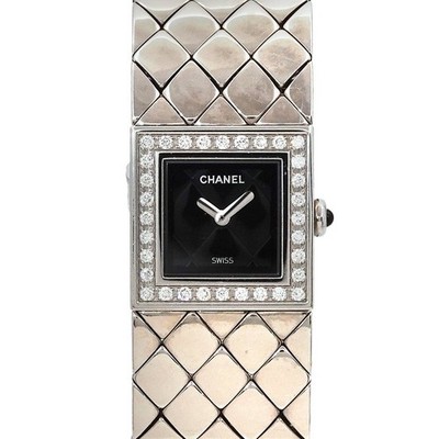 CHANEL Matelasse H0489 Bezel Diamond Quartz Black Dial Ladies Watch 90295701