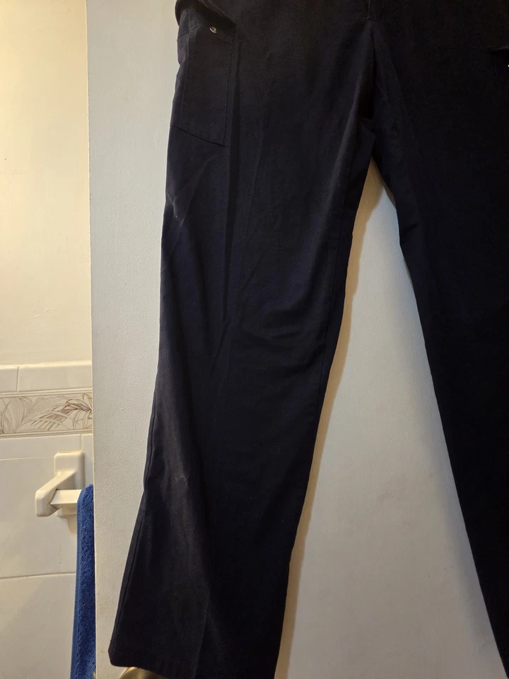 Men's Cintas Navy Work Pants Comfort Flex Size 38x32 (Pre-owned) - Image 2 of 4