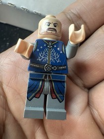 Lego 79007 The Lord of the Rings Battle at the Black Gate with 5 Minifigures