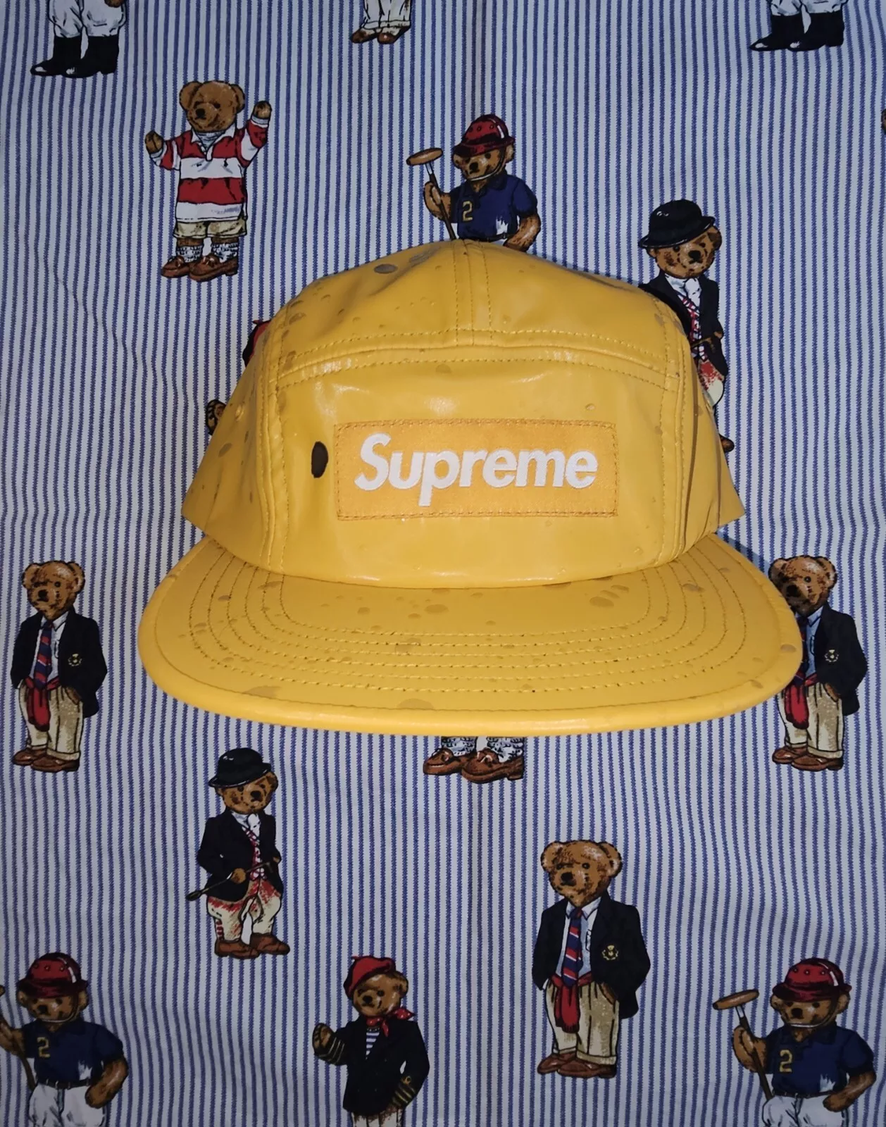 Chapeau éclaboussures Supreme SS19 doré