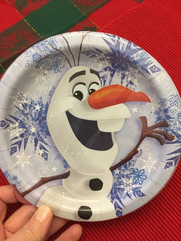 Disney Frozen Snowman Olaf 6 3/4” Paper Desert Plates Birthday School Party 8Ct