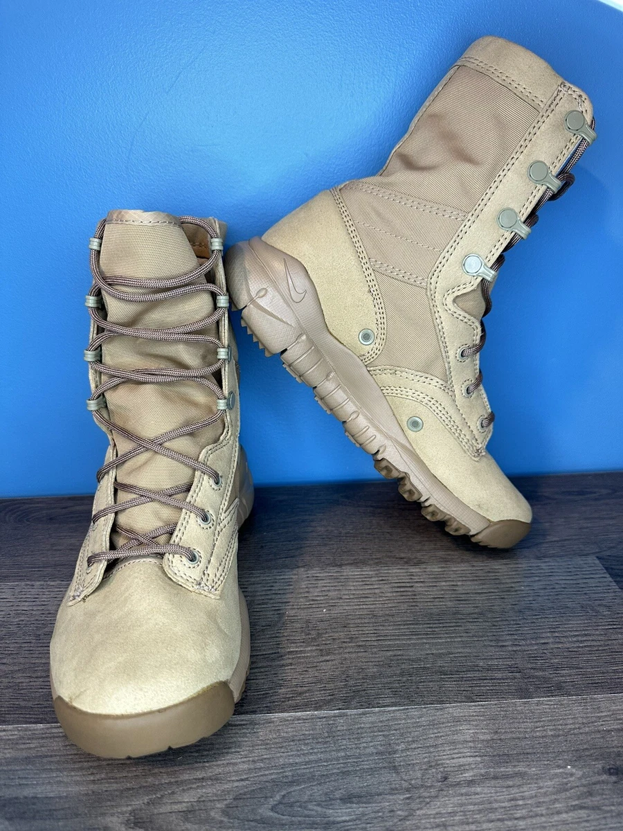 Nike cheap boots tan