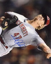 MIKE LEAKE #47  CINCINNATI REDS  SIGNED  AUTOGRAPH 8X10 PHOTO