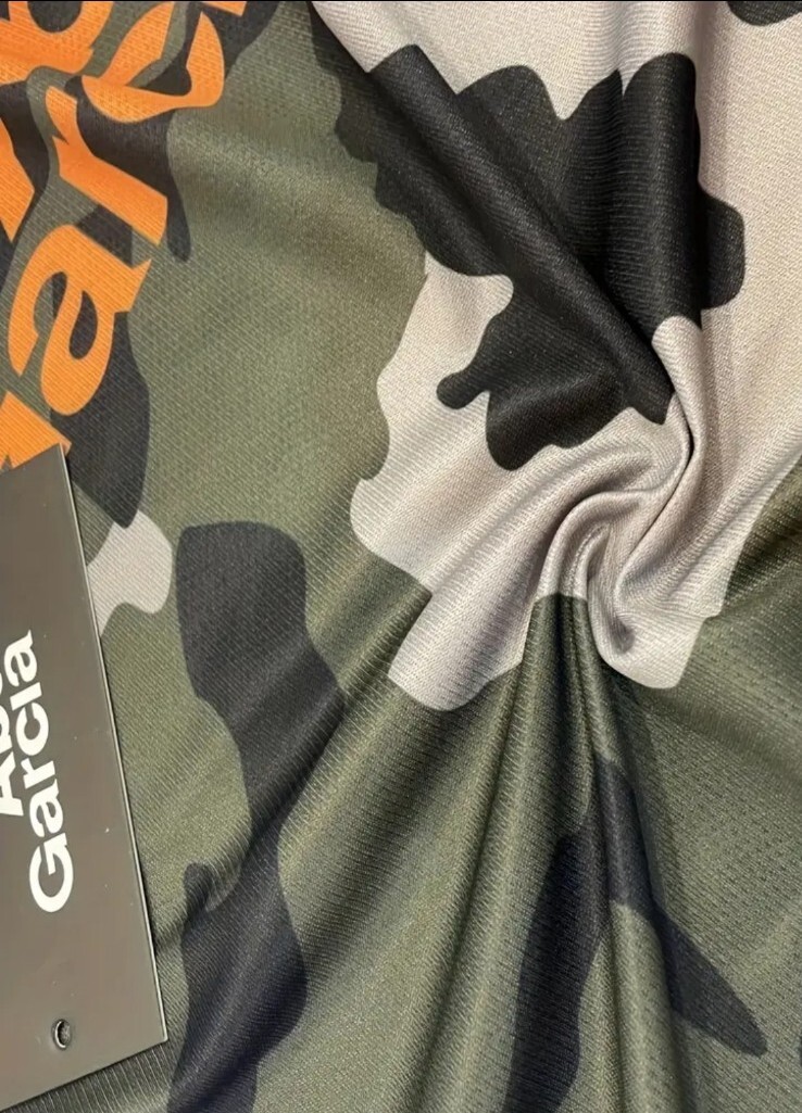 New Abu Garcia Mens Size XL Dri Fit Shirt Fishing Shirt