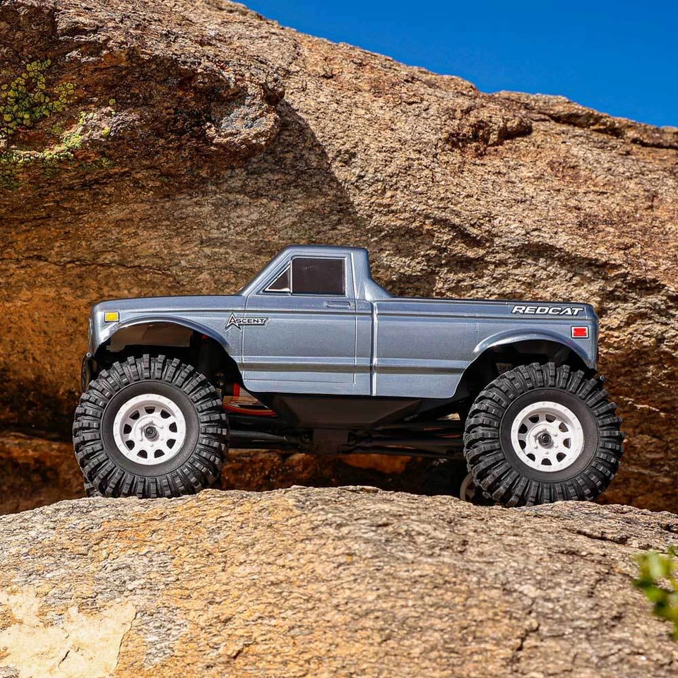 Redcat Racing Ascent-18 1/18 Scale Brushed Electric RC Rock Crawler RTR w/2.4Ghz - Image 2 of 4